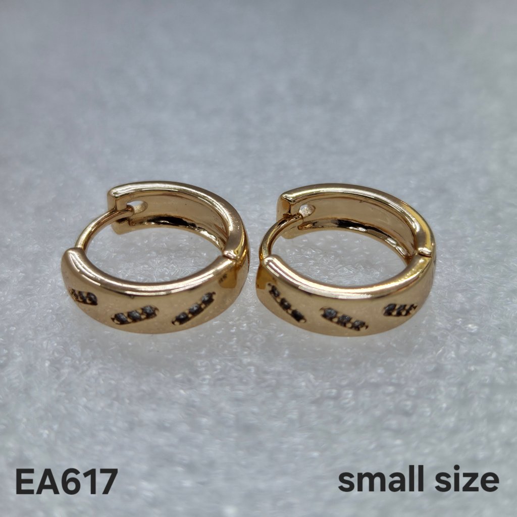 English Gold Earrings