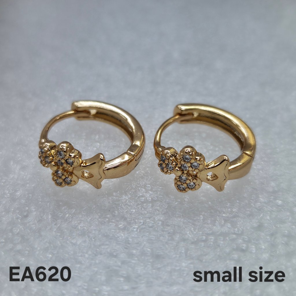 English Gold Earrings
