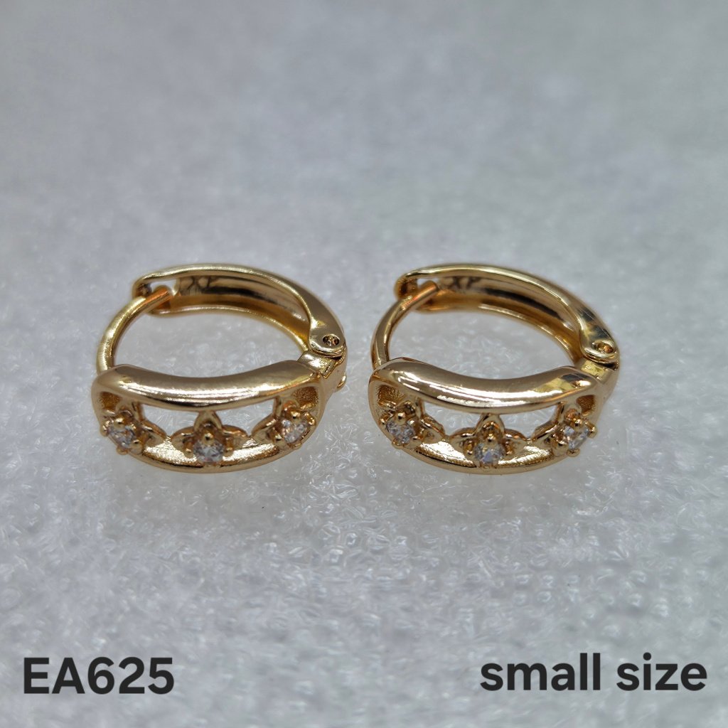 English Gold Earrings